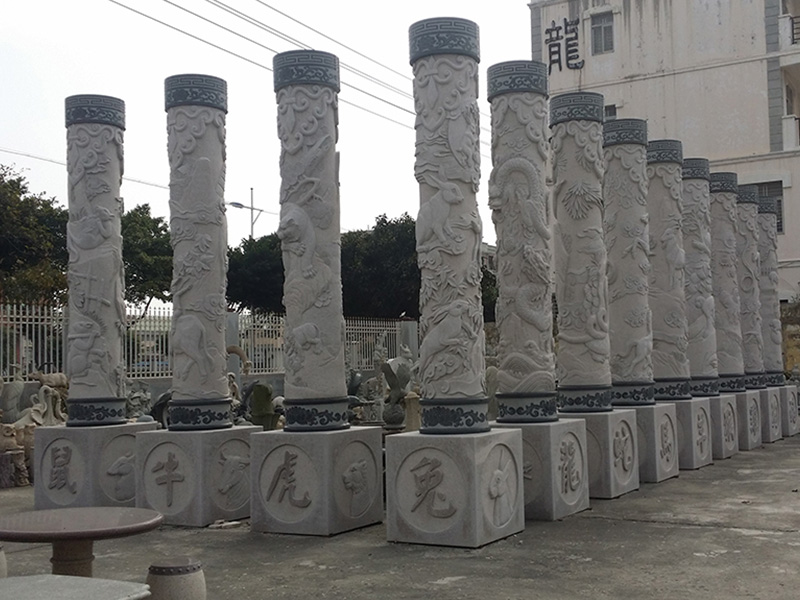 石雕龙柱03.jpg