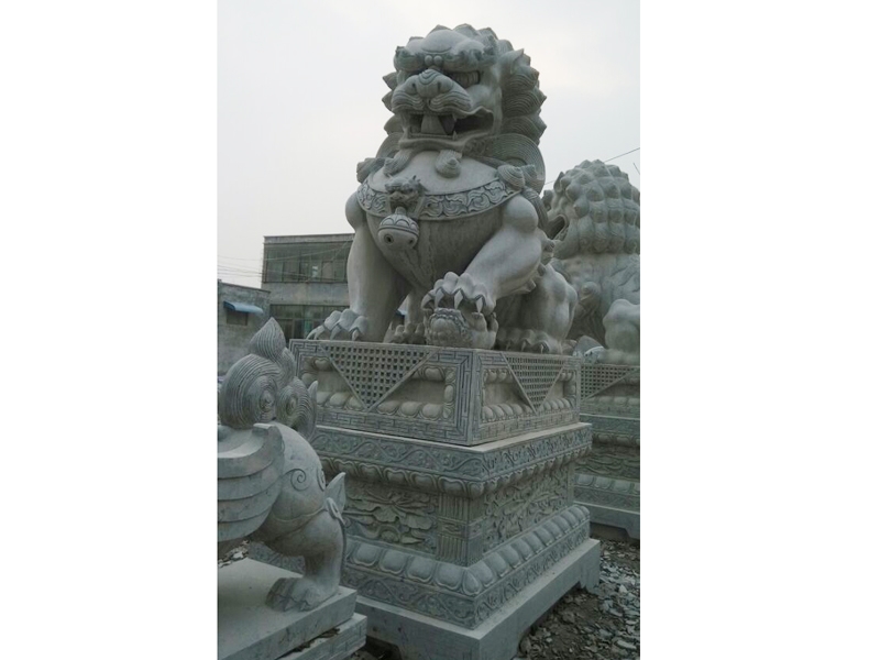 石雕狮子